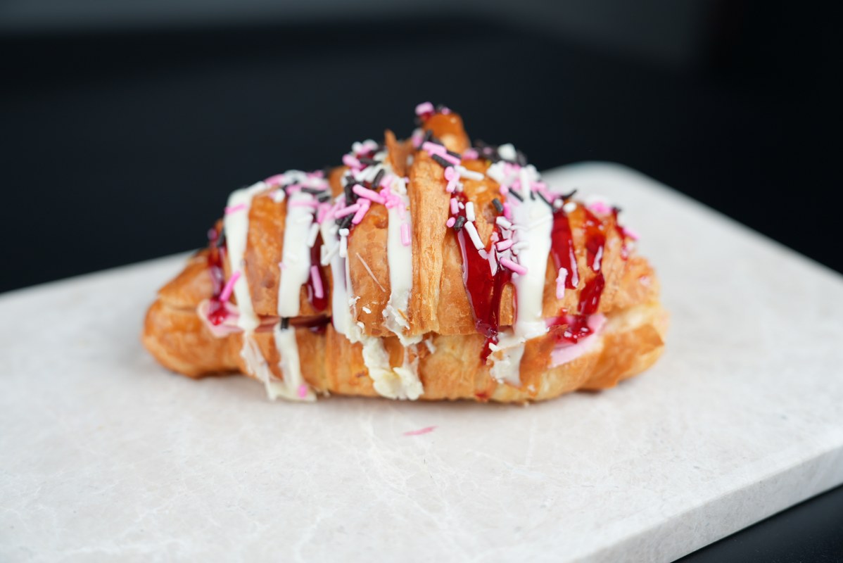 Frambuazlı Kruvasan Frambuazlı Kruvasan